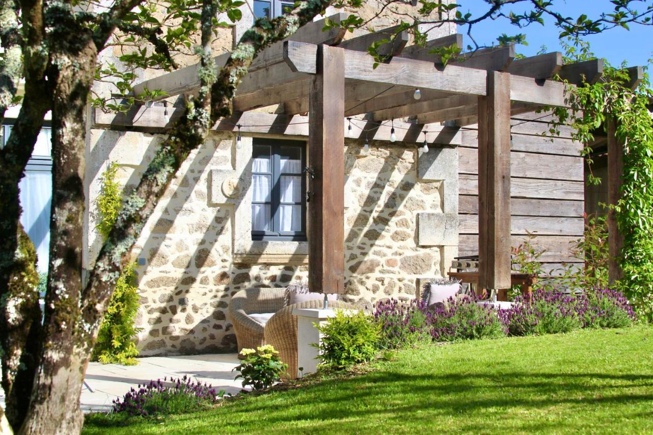 Вилла La Chataigne Piegut-Pluviers Экстерьер фото